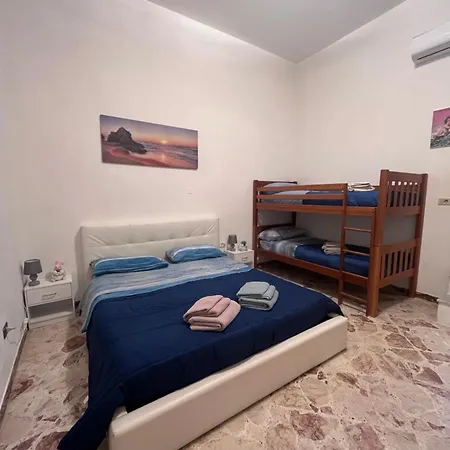 Cheri 17 Hébergement de vacances Balestrate